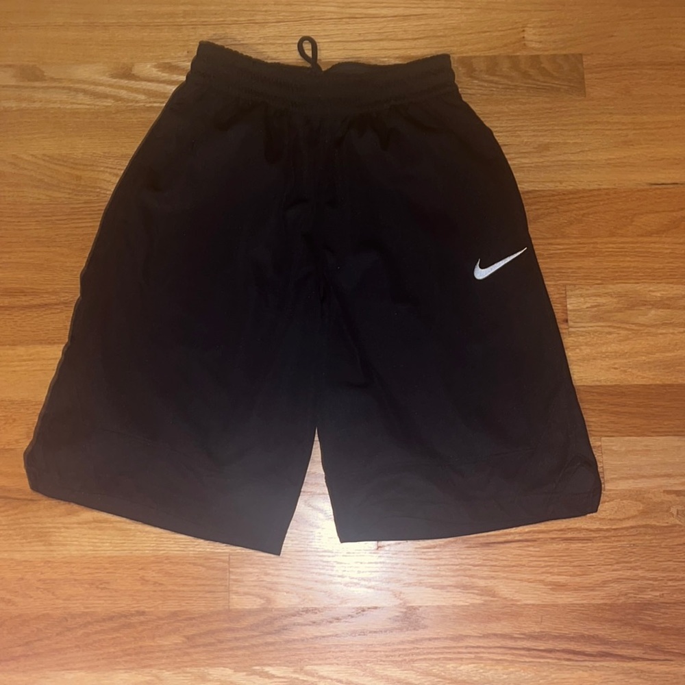 Mens Small Nike Dri-Fit Shorts